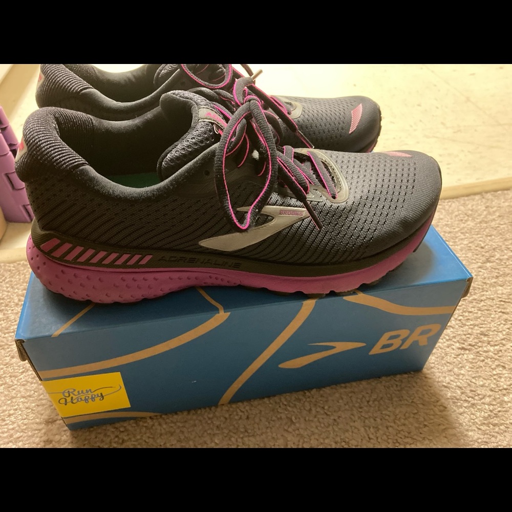 Brooks Adrenaline GTS 20